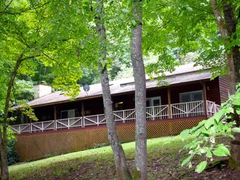 37 Jade Rd, Sylva, NC 28779 photo 1