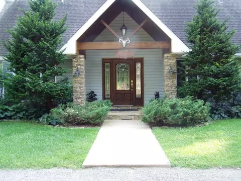 1386 W Old Murphy Rd, Franklin, NC 28734 photo 5