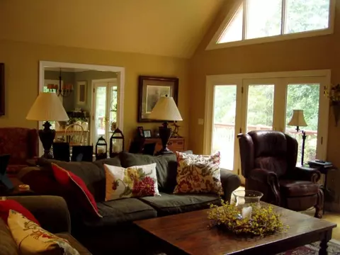 1386 W Old Murphy Rd, Franklin, NC 28734 photo 9