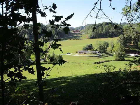 557 Clyde Downs Rd, Franklin, NC 28734 photo 24