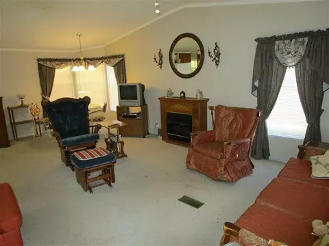 557 Clyde Downs Rd, Franklin, NC 28734 photo 3