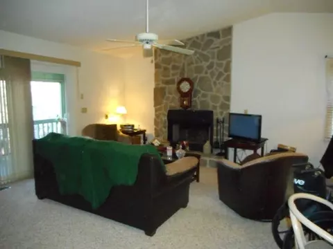 73 Crescent Ridge Dr, Franklin, NC 28734 photo 11
