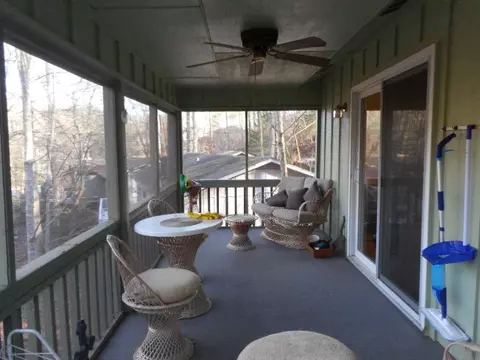 73 Crescent Ridge Dr, Franklin, NC 28734 photo 3