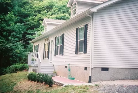 249 Echo Rdg, Whittier, NC 28789 photo 1