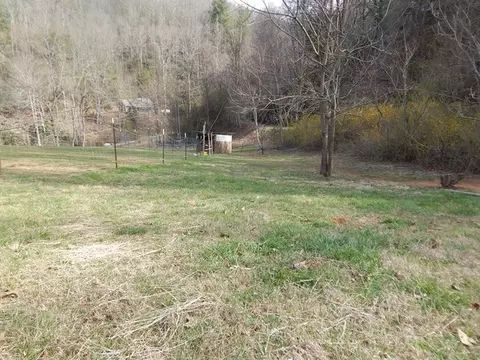 160 Claude Cook Rd, Sylva, NC 28779 photo 4