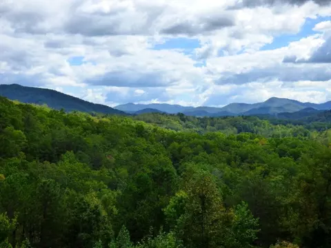 134 Appleton Dr, Sylva, NC 28779 photo 5