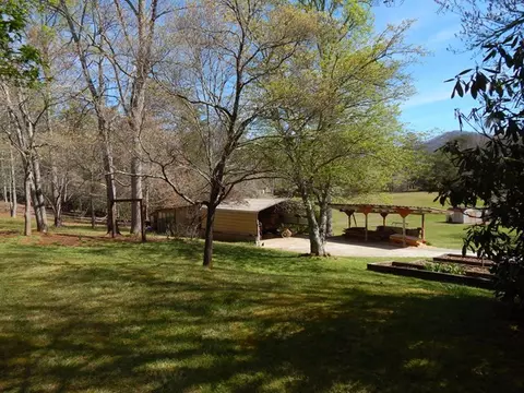 723 Lyle Downs Rd, Franklin, NC 28734 photo 15
