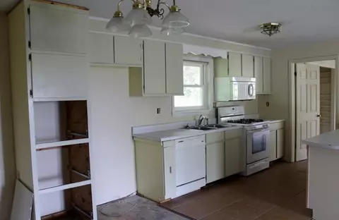 327 Mountain View Rd, Sylva, NC 28779 photo 6