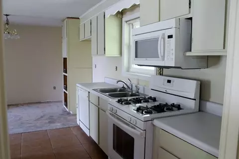 327 Mountain View Rd, Sylva, NC 28779 photo 7