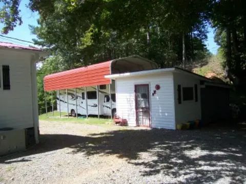 156 Ruby Ln, Franklin, NC 28734 photo 6
