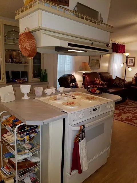 341 Camelot Estates Rd, Franklin, NC 28734 photo 8