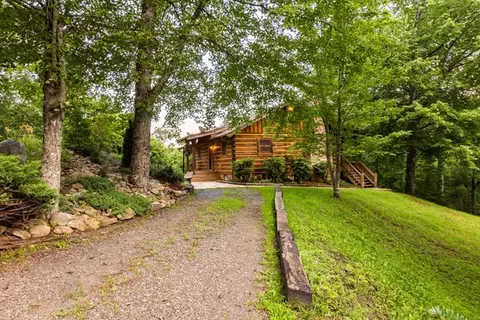 160 Genesis Trl, Sylva, NC 28779 photo 5