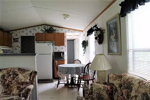 386 Noah Gibson Rd, Franklin, NC 28734 photo 4