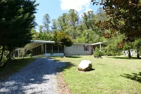 1303 Nickajack Rd, Franklin, NC 28734 photo 11