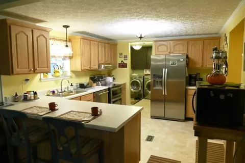 462 Barn View Rd, Franklin, NC 28734 photo 3