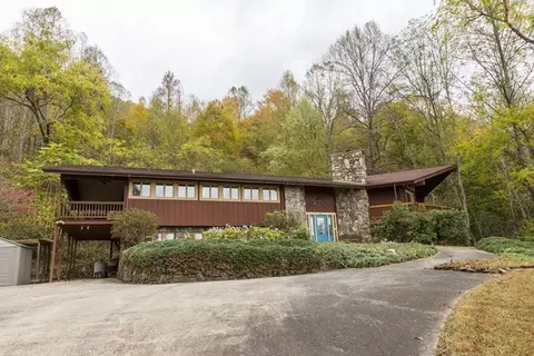 252 Lightfoot Dr, Sylva, NC 28779 photo 3