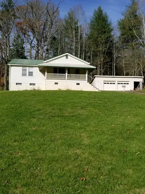 39 Falls Cir, Sylva, NC 28779 photo 1