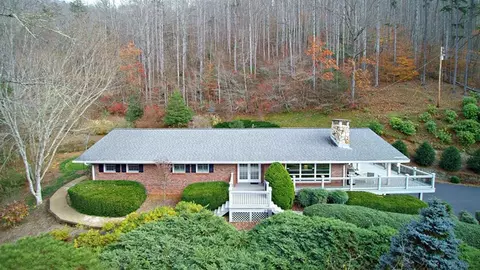237 Airy Ln, Sylva, NC 28779 photo 1