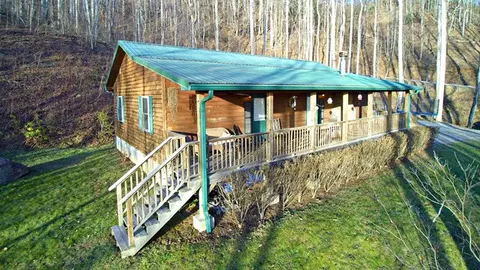 2101 Parris Branch Rd, Sylva, NC 28779 photo 3