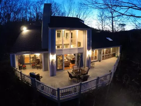 331 Berry Hill Dr, Sylva, NC 28779 photo 1