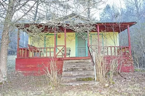 247 Leatherwood Rd, Dillsboro, NC 28725 photo 2