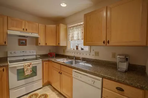 283 Villas Dr, Sylva, NC 28779 photo 8
