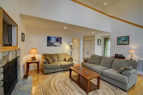 283 Villas Dr, Sylva, NC 28779 photo 5