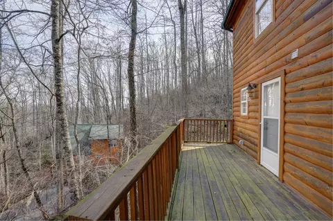 283 Villas Dr, Sylva, NC 28779 photo 18