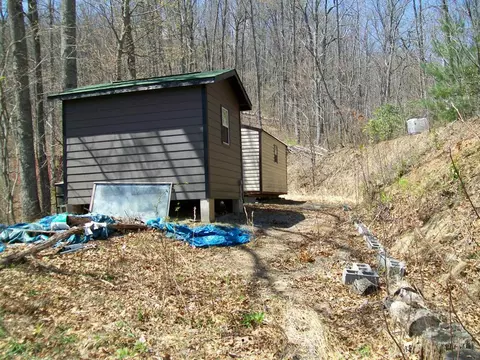 335 Garnet Rd, Sylva, NC 28779 photo 33
