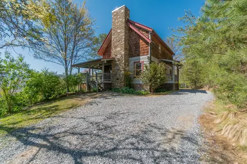 77 Potts Community Rd, Sylva, NC 28779 photo 2