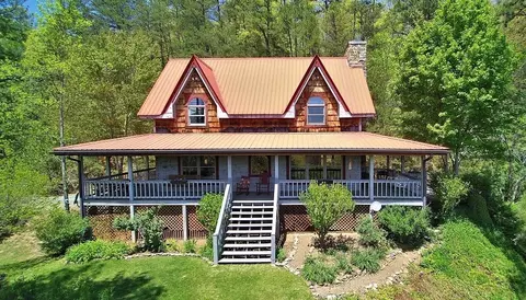 77 Potts Community Rd, Sylva, NC 28779 photo 1
