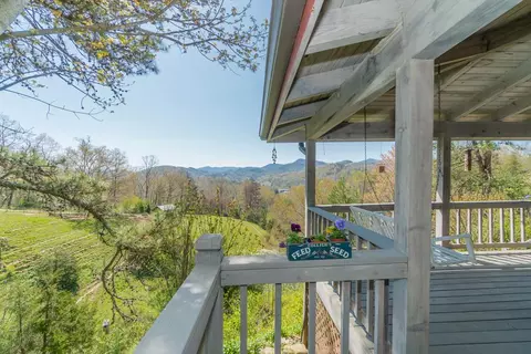 77 Potts Community Rd, Sylva, NC 28779 photo 7