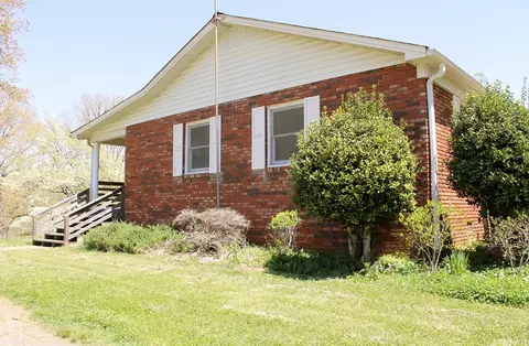 252 Huntleigh Dr, Franklin, NC 28734 photo 23
