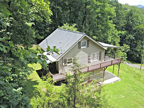 30 Crows Rst, Cullowhee, NC 28723 photo 5