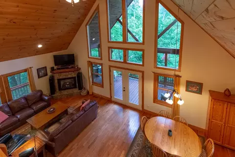 275 Timber Creek Cir, Sylva, NC 28779 photo 15