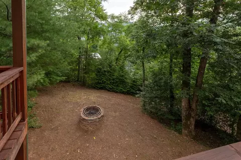 275 Timber Creek Cir, Sylva, NC 28779 photo 12