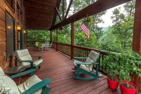 275 Timber Creek Cir, Sylva, NC 28779 photo 11