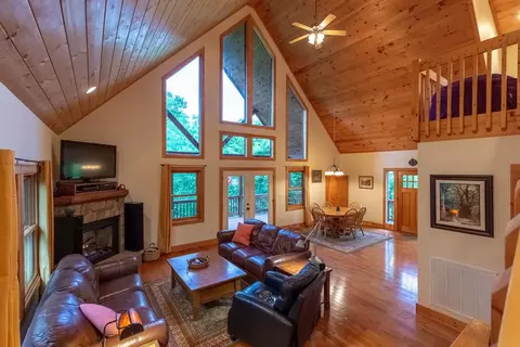 275 Timber Creek Cir, Sylva, NC 28779 photo 16
