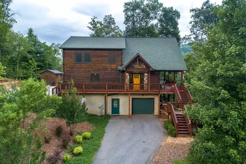 275 Timber Creek Cir, Sylva, NC 28779 photo 6