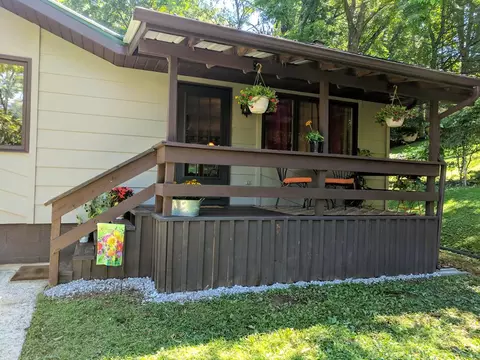 5 Maple St, Sylva, NC 28779 photo 4
