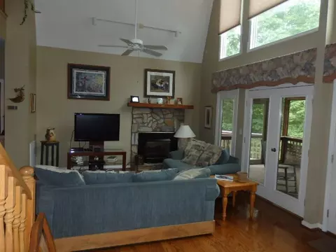 1064 Middle Ridge Rd, Sylva, NC 28779 photo 8