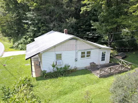 856 Greens Creek Rd, Sylva, NC 28779 photo 3