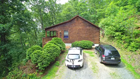 264 Cullowhee Heights Rd, Cullowhee, NC 28723 photo 4