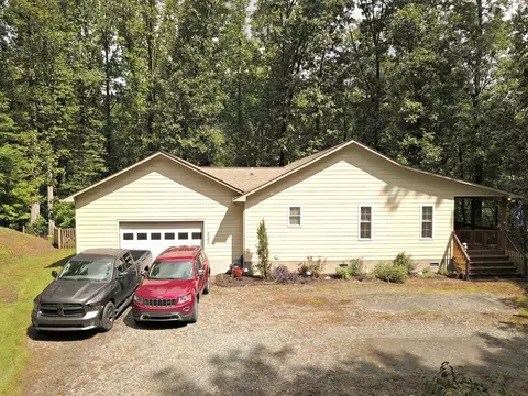 247 Poker Branch Rd, Sylva, NC 28779 photo 1