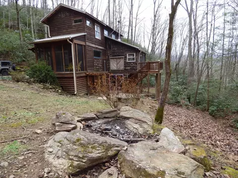 477 Deep Gap Rd, Sylva, NC 28779 photo 1