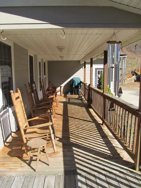 3577 Pumpkintown Rd, Sylva, NC 28779 photo 12