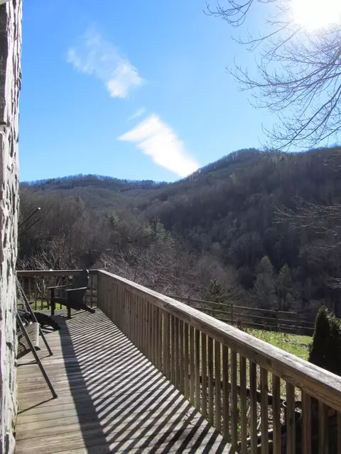 3577 Pumpkintown Rd, Sylva, NC 28779 photo 10