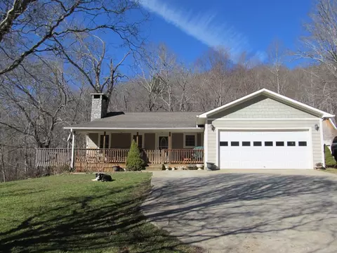 3577 Pumpkintown Rd, Sylva, NC 28779 photo 2