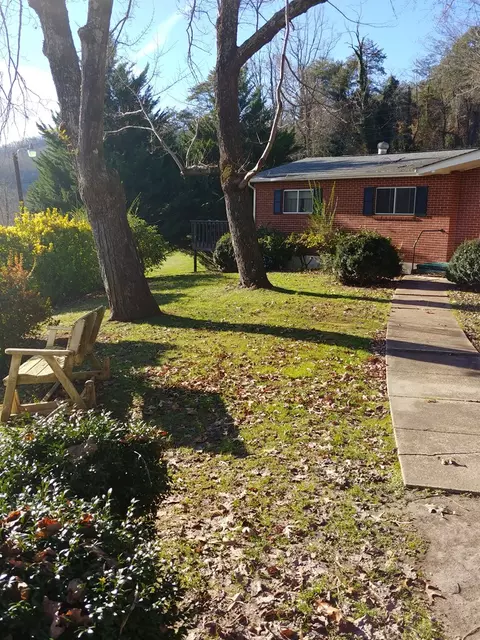 363 Monteith Gap Rd, Cullowhee, NC 28723 photo 6