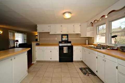 31 Astro Dr, Sylva, NC 28779 photo 10